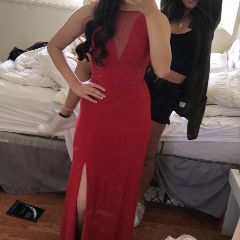 red prom dress